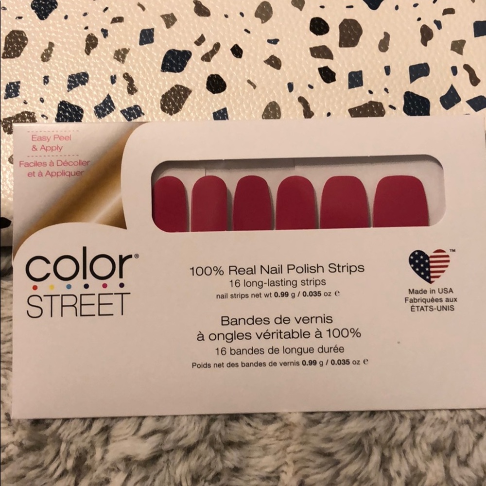 Color Street- Nail polish strips 💅🏻